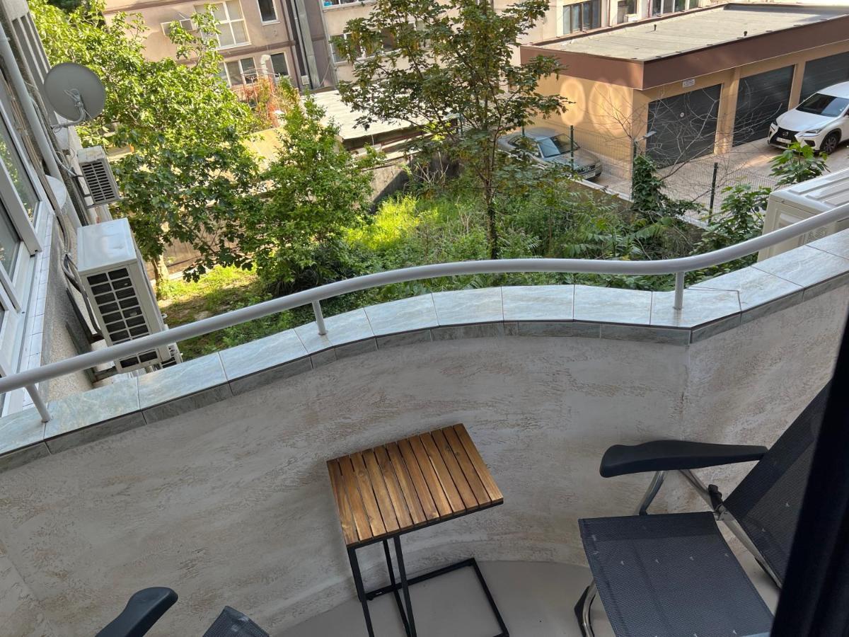 Елегантен Двустаен Апартамент Four Seasons Burgas City Exterior foto